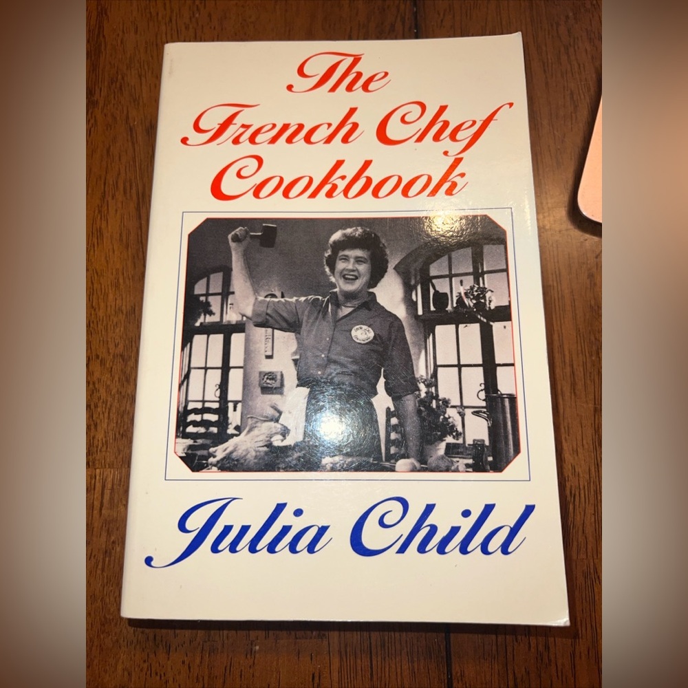 *2/$20* The French Chef Cookbook - Paperback By Child, Julia - GOOD condition